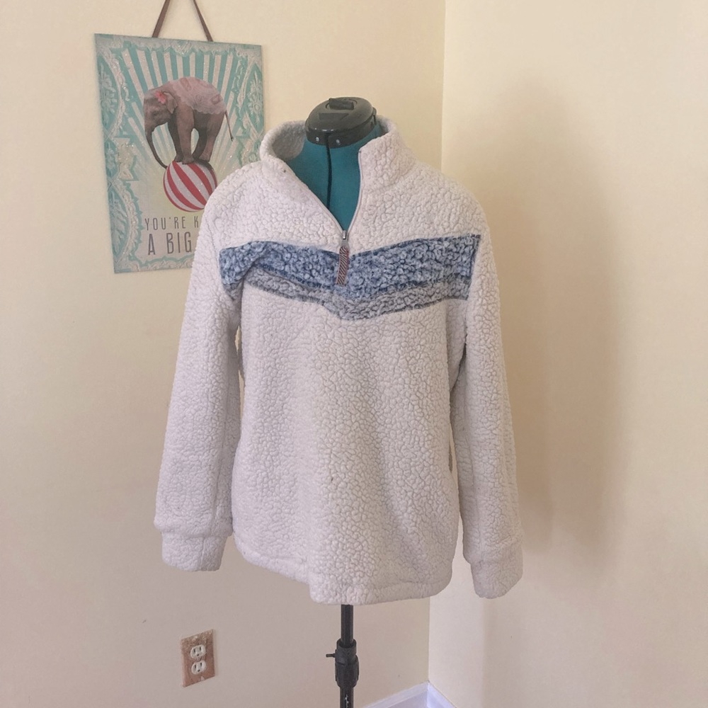 Weatherproof cream colored shearling textured fleecey sweatshirt with half zip